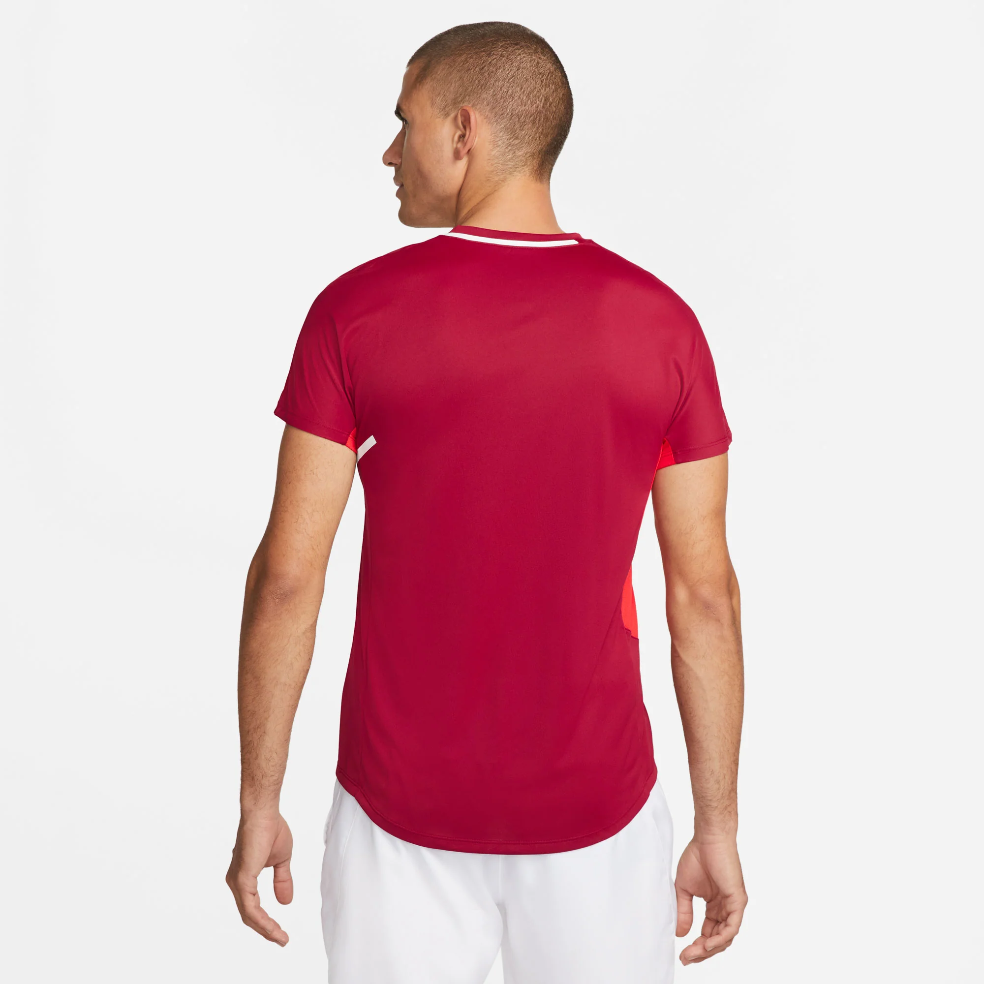 NikeCourt Dri-FIT Slam Melbourne Men's Tennis Shirt - Image 2