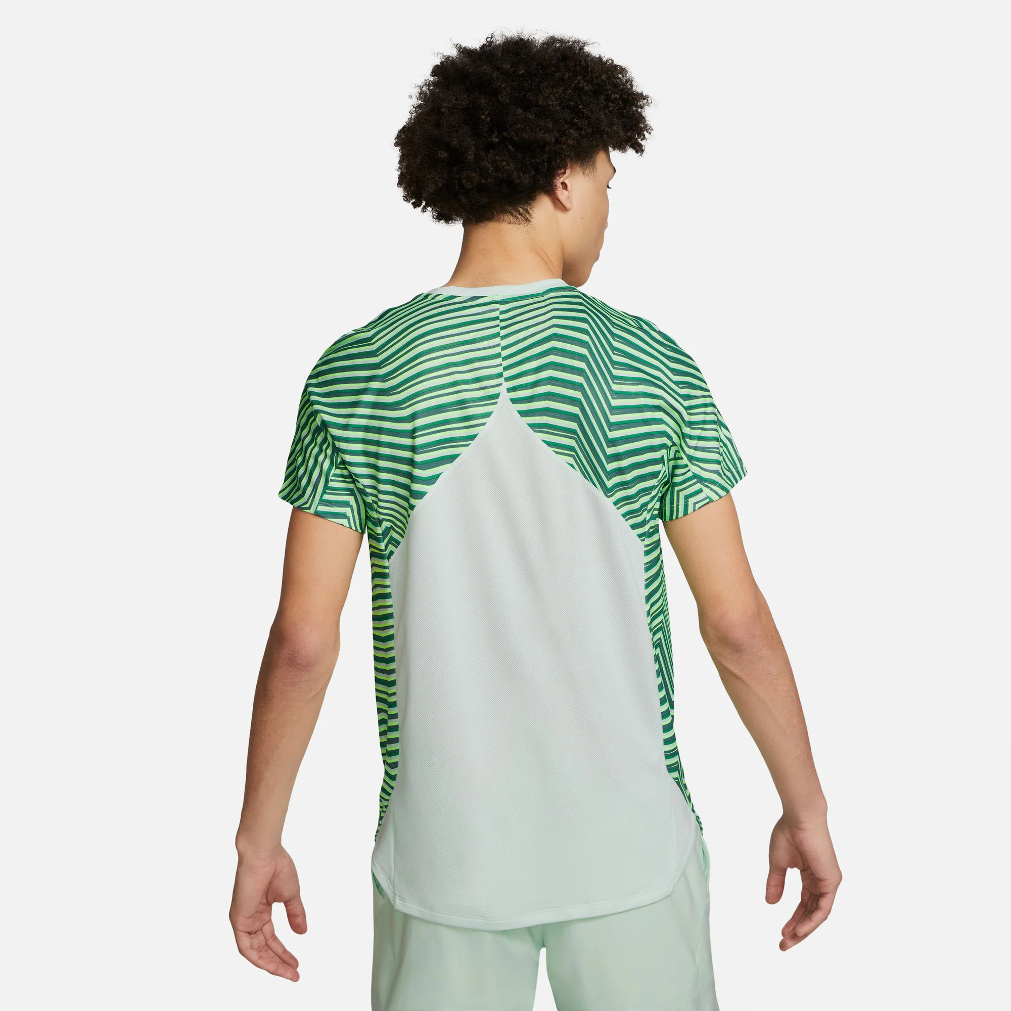NikeCourt Dri-FIT Slam Paris Men's Tennis Shirt - Image 2