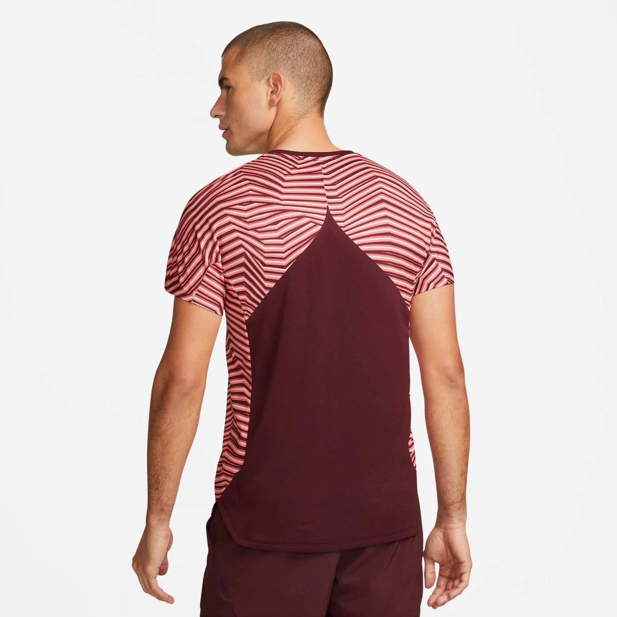 NikeCourt Dri-FIT Slam Paris Men's Tennis Shirt - Image 2