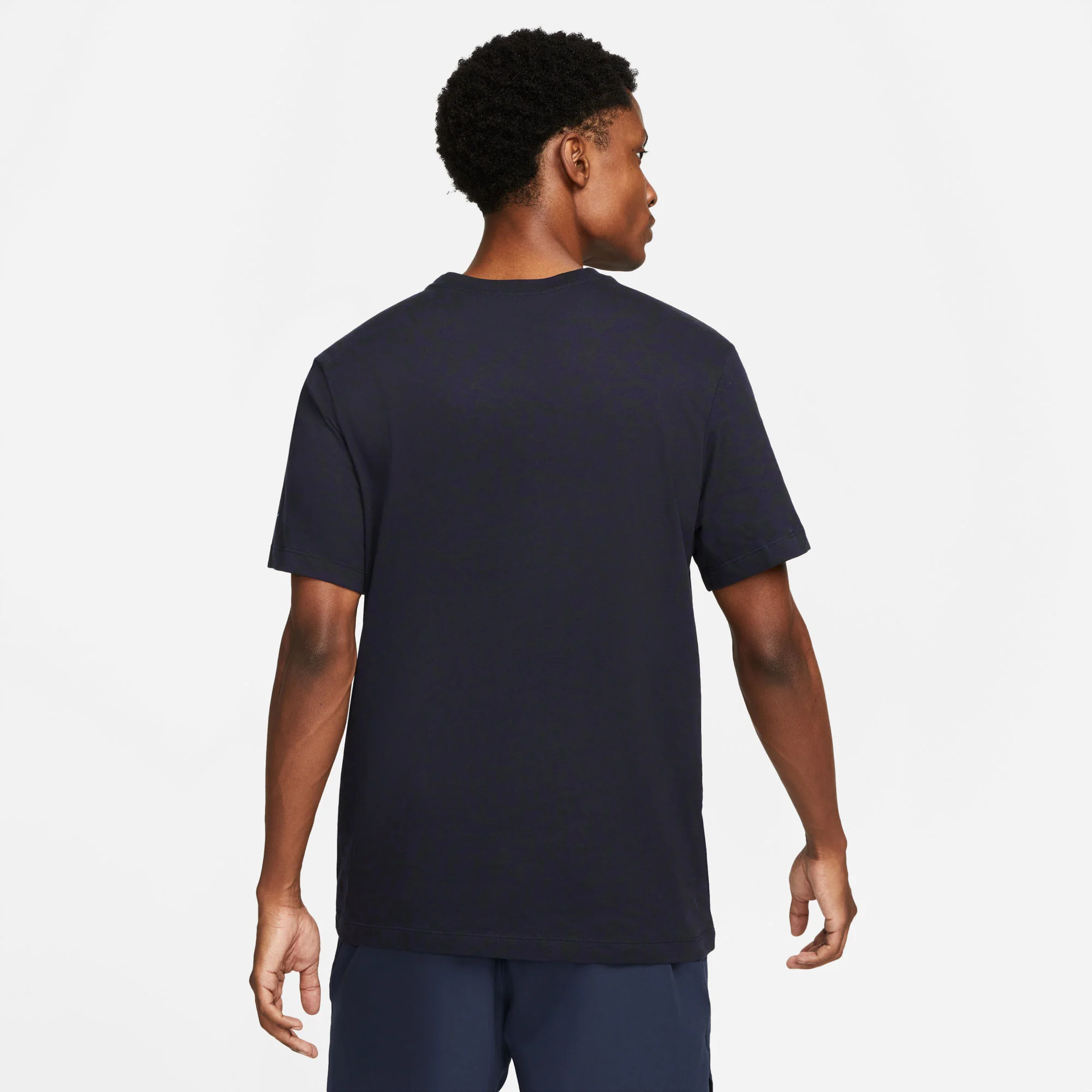 NikeCourt Dri-FIT Slam Paris Men's Tennis T-Shirt - Image 2