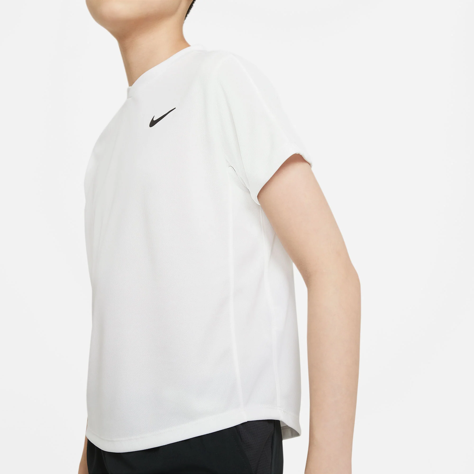 NikeCourt Dri-Fit Victory Boys' Tennis Shirt - Image 4
