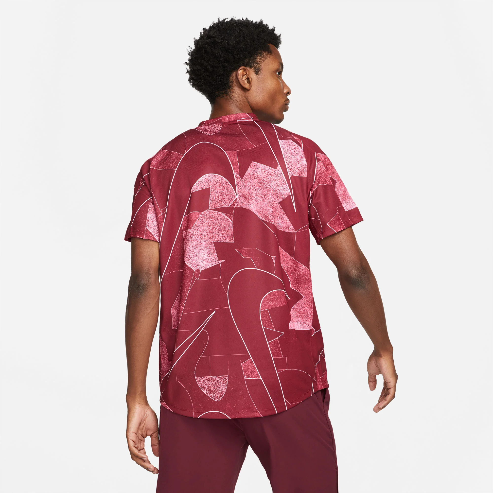 NikeCourt Dri-FIT Victory Men's Printed Tennis Shirt - Image 2