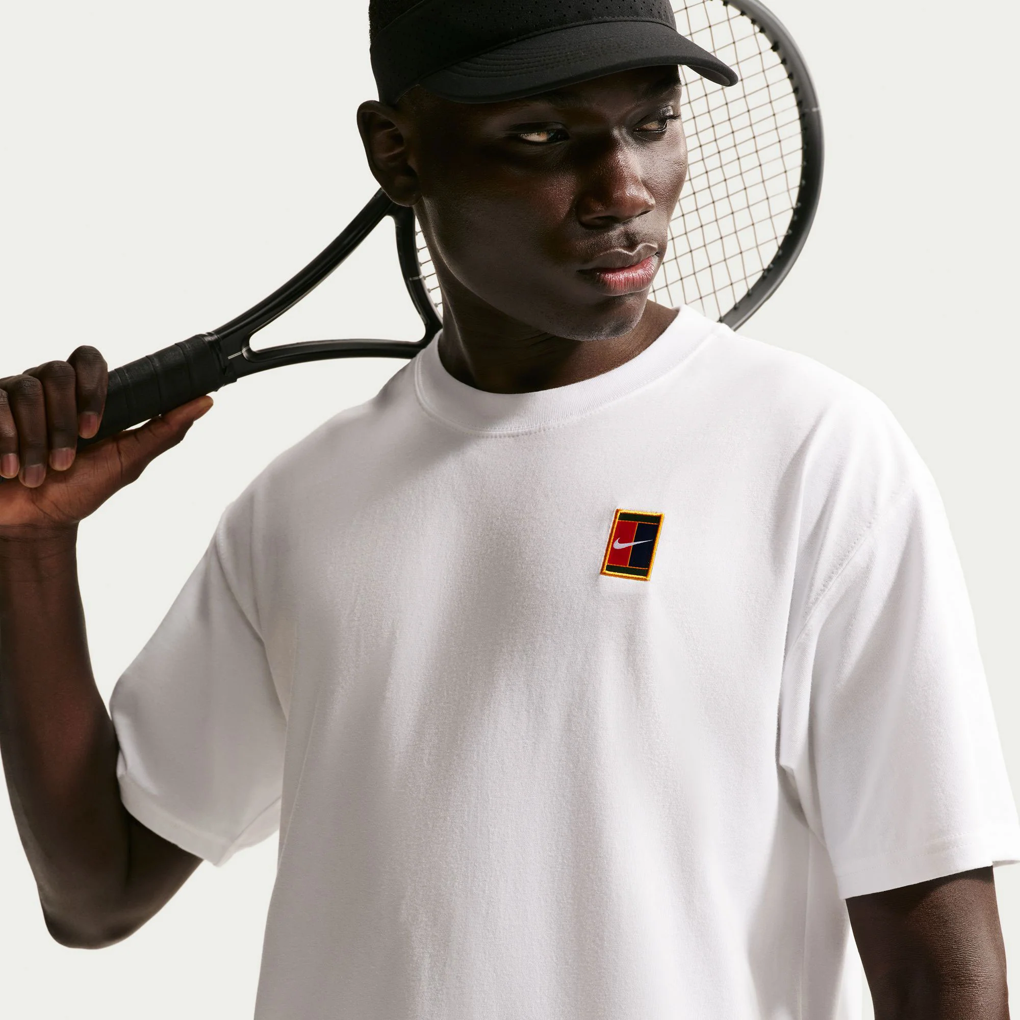 NikeCourt Heritage Max90 Men's Tennis T-Shirt - Image 3