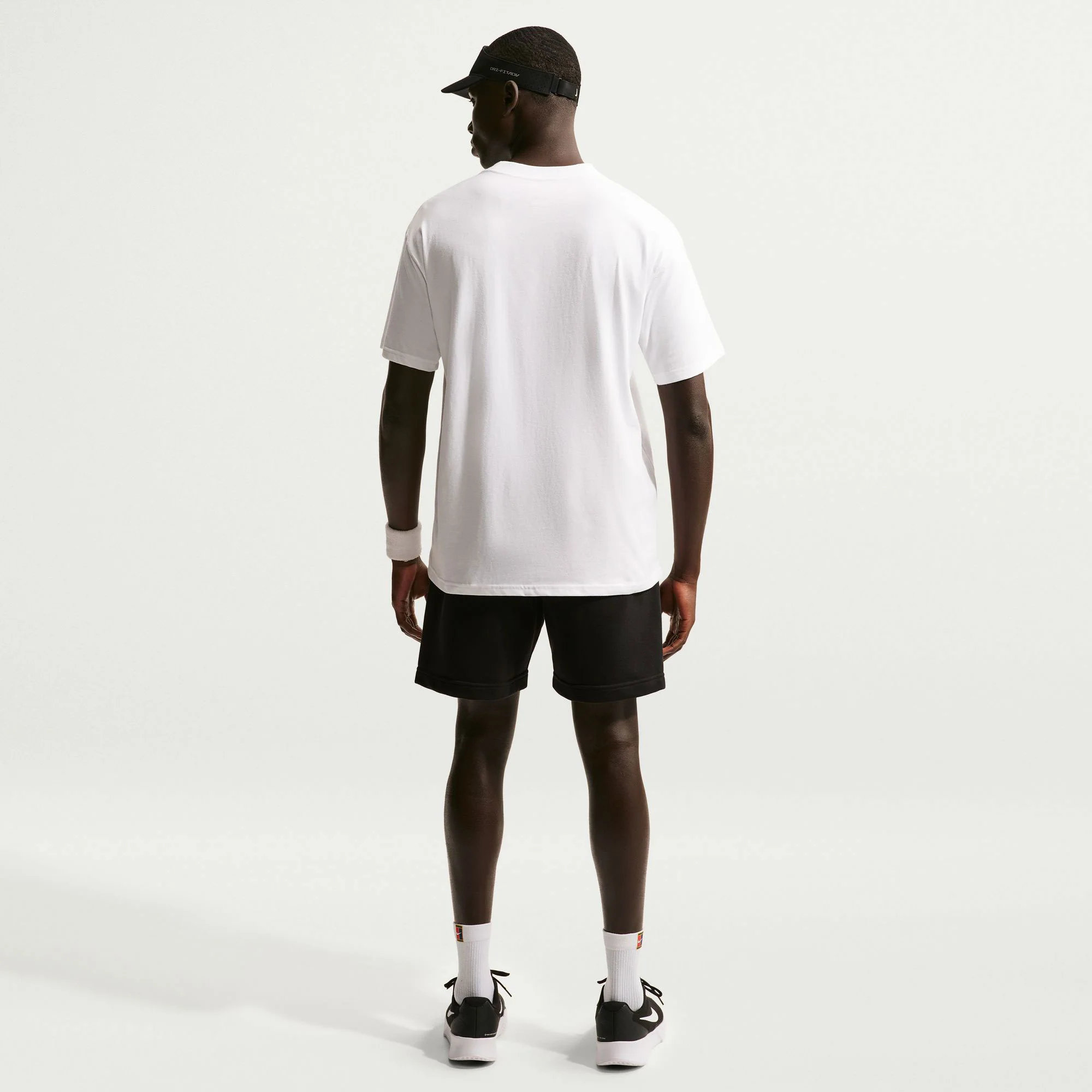 NikeCourt Heritage Max90 Men's Tennis T-Shirt - Image 5