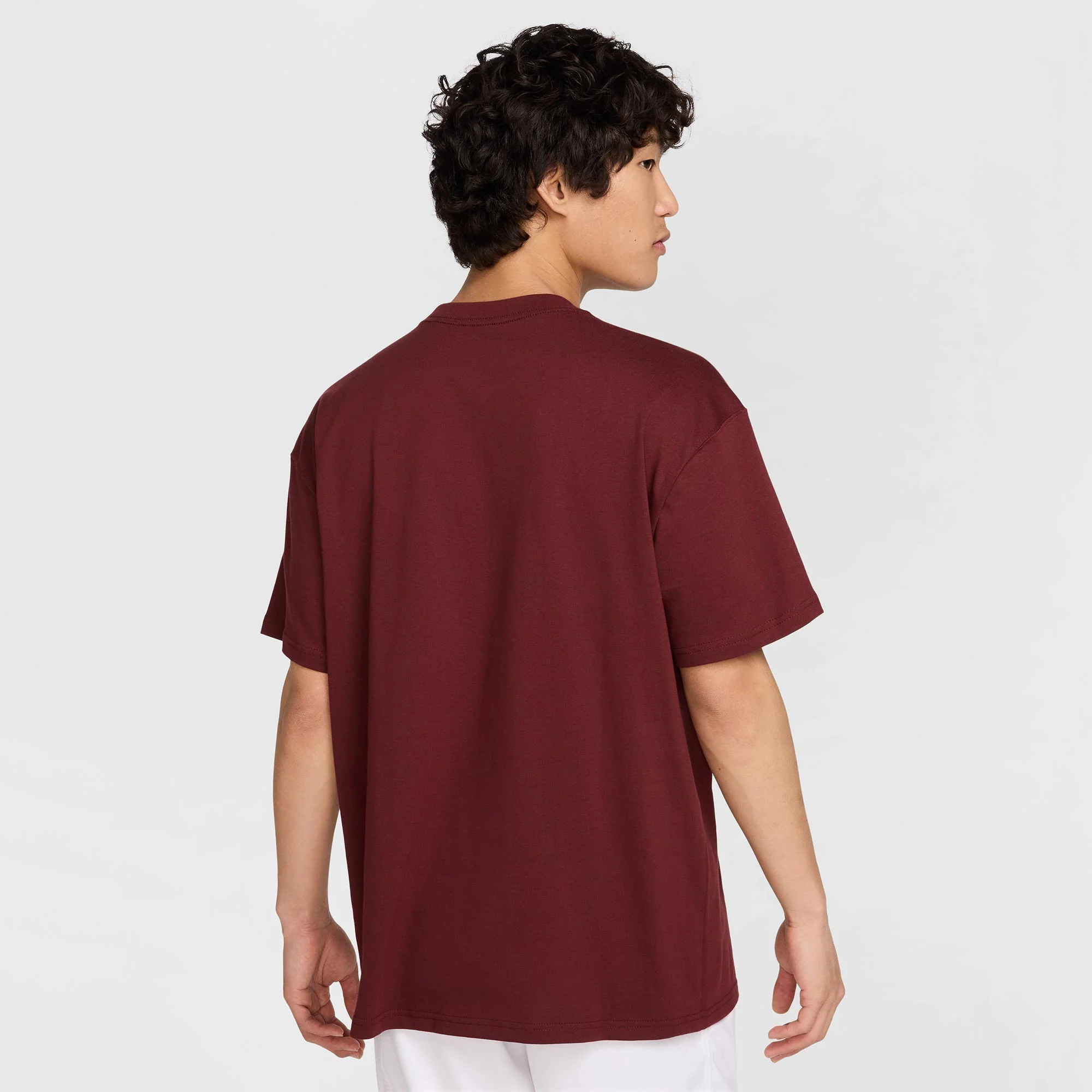 NikeCourt Heritage Max90 Men's Tennis T-Shirt - Image 2