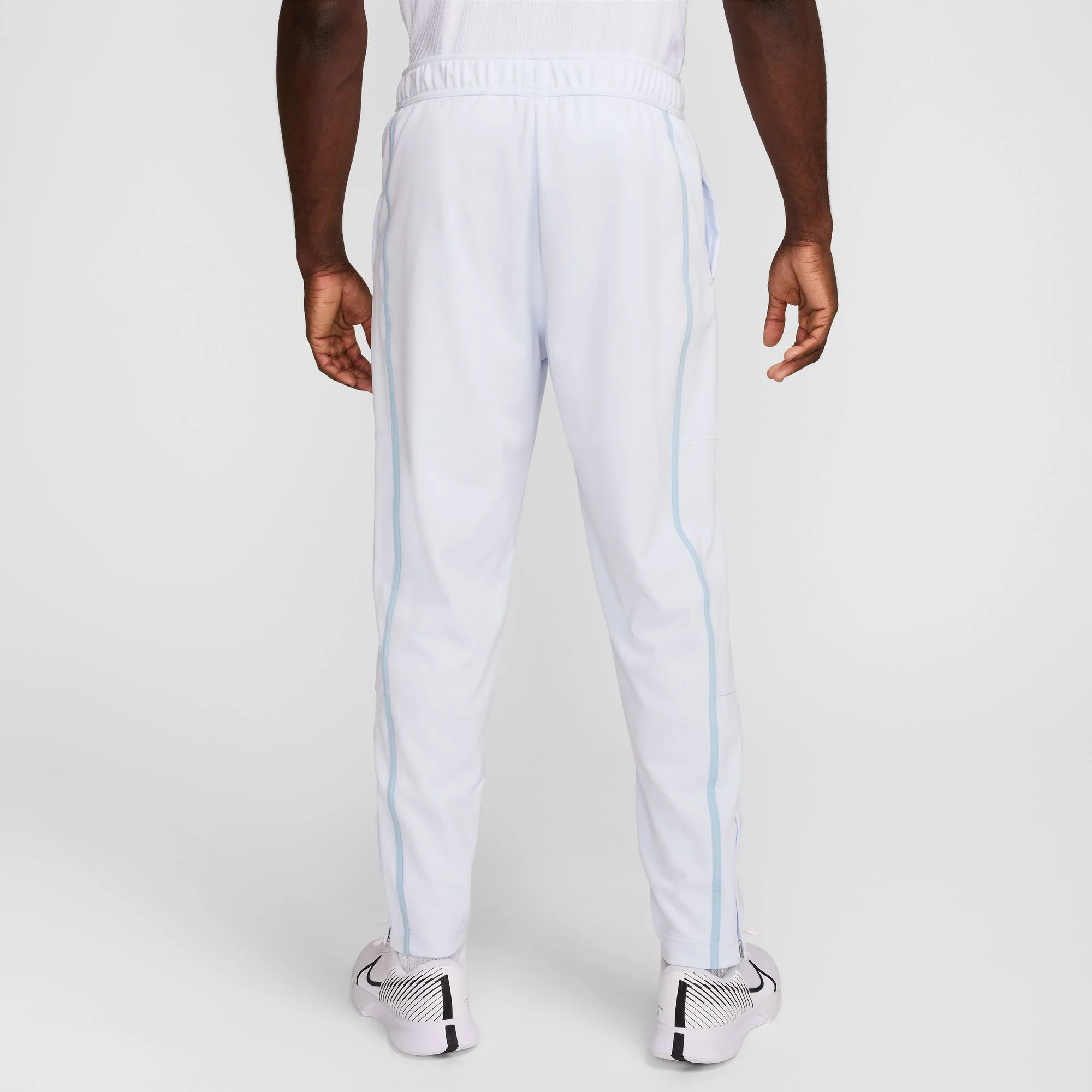 NikeCourt Heritage Men's Dri-FIT Tennis Pants - Image 2