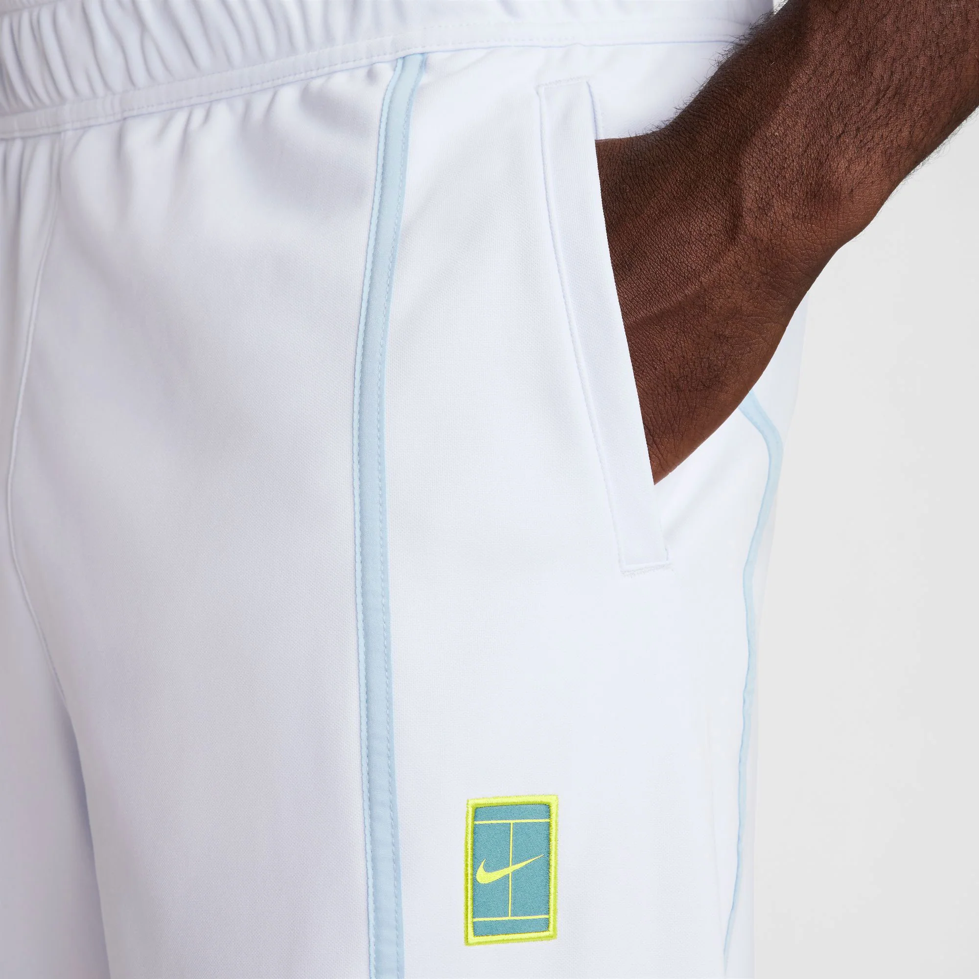 NikeCourt Heritage Men's Dri-FIT Tennis Pants - Image 3