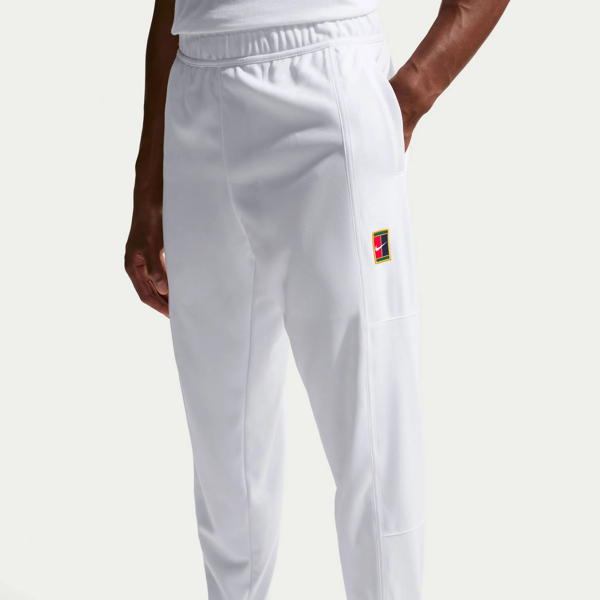NikeCourt Heritage Men's Dri-FIT Tennis Pants - Image 4