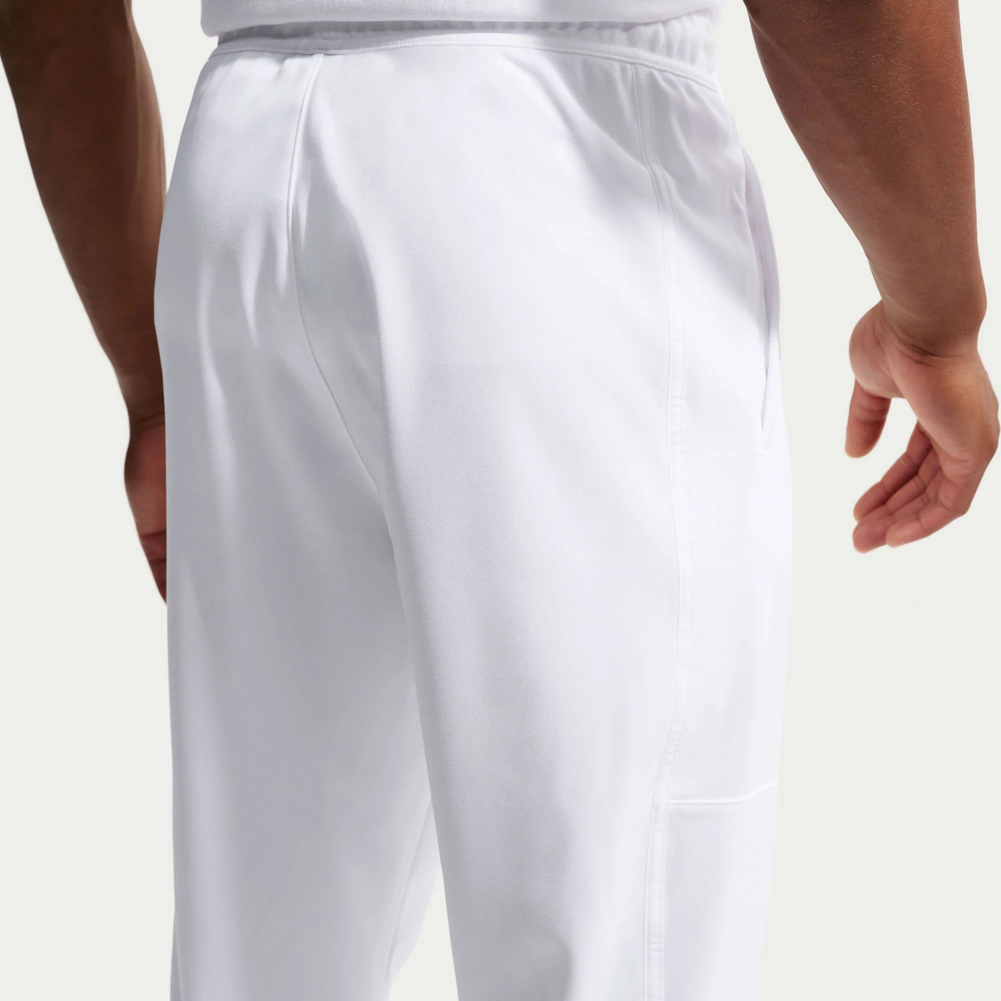 NikeCourt Heritage Men's Dri-FIT Tennis Pants - Image 5
