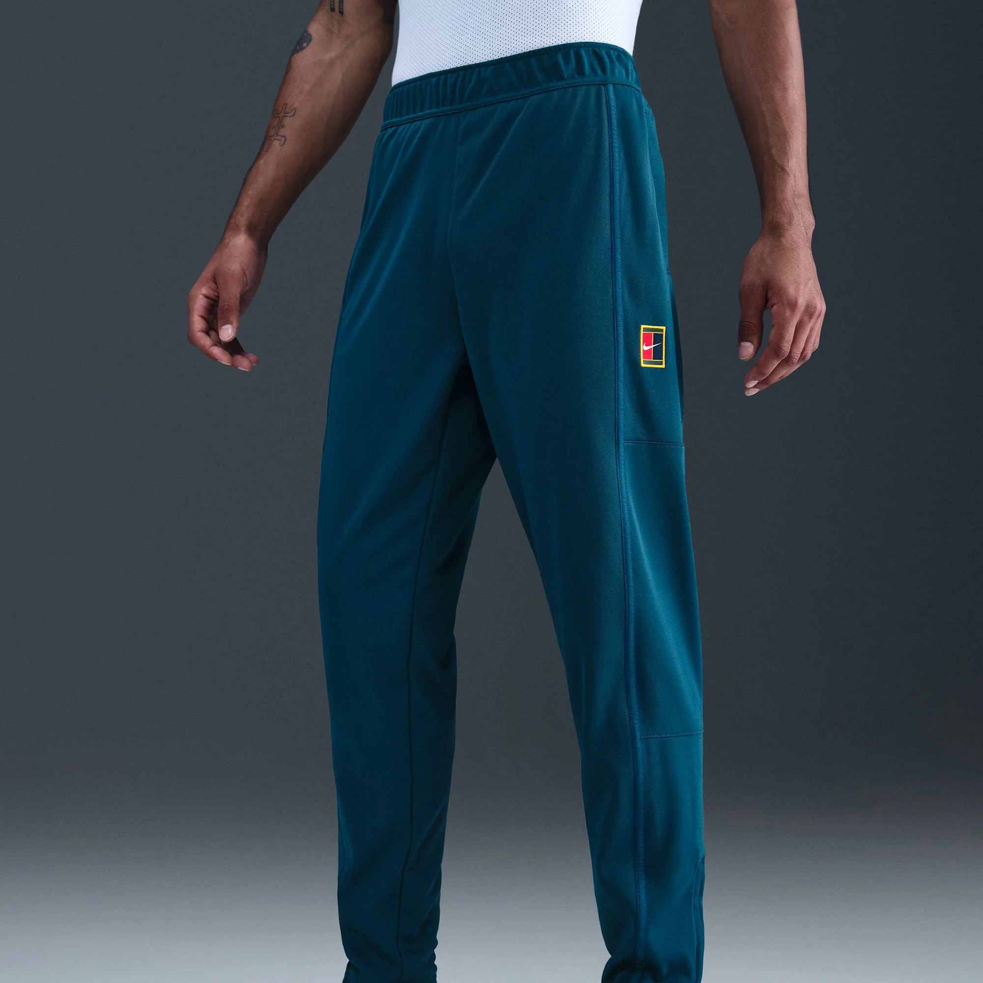 NikeCourt Heritage Men's Dri-FIT Tennis Pants - Image 3