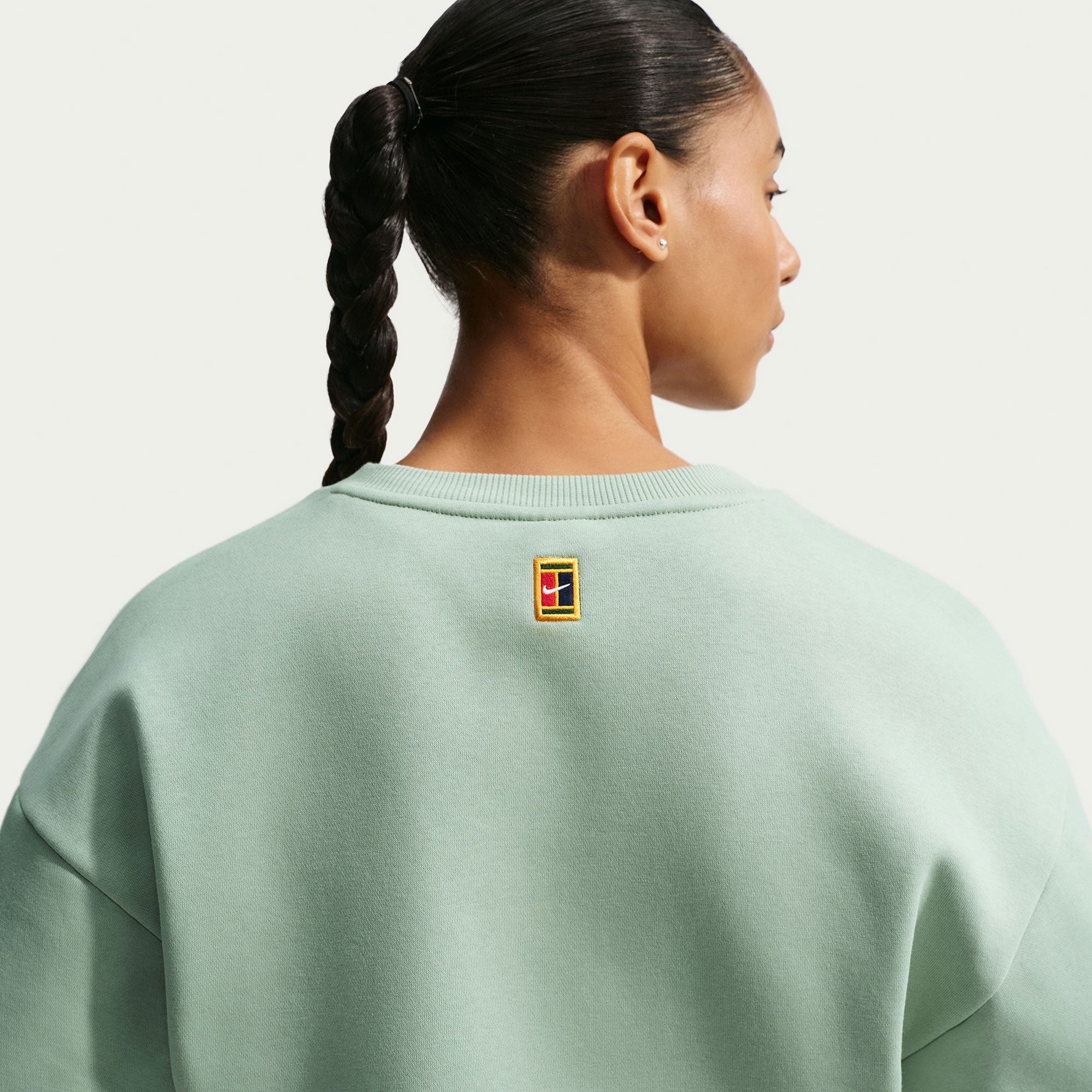 NikeCourt Heritage Women's Crew Tennis Sweater - Image 2