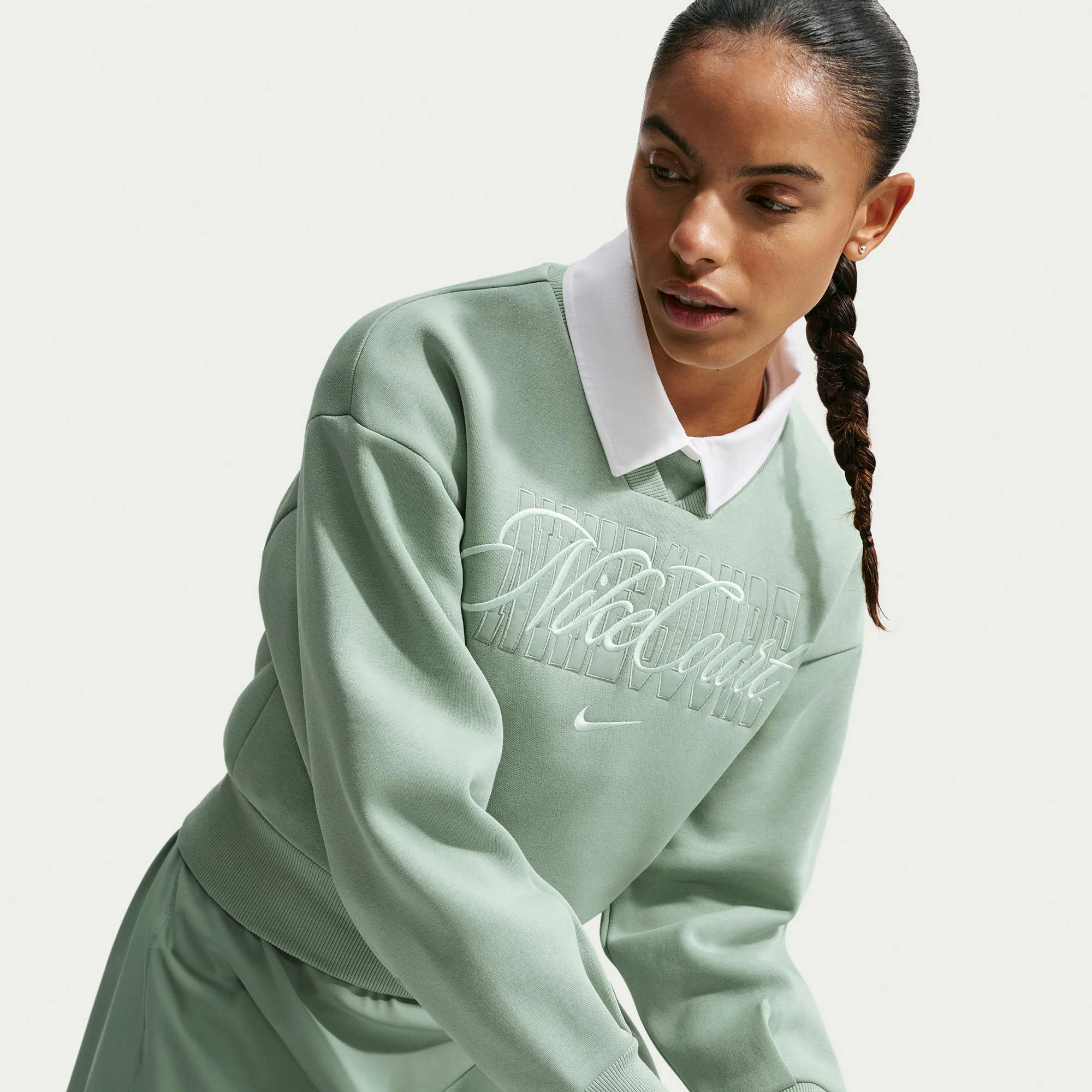 NikeCourt Heritage Women's Crew Tennis Sweater - Image 3