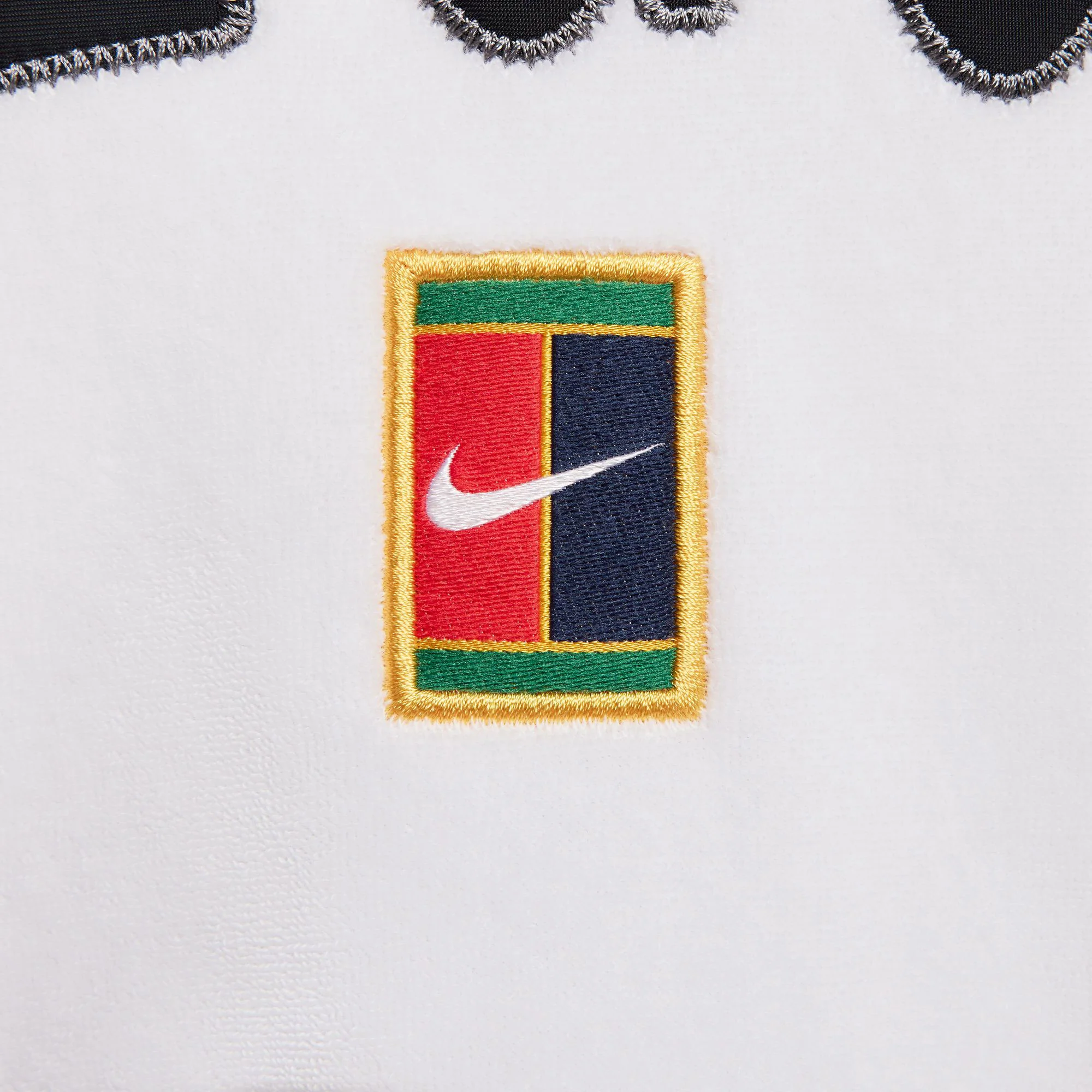 NikeCourt Heritage Women's Oversized Graphic Tennis Sweater - Image 4