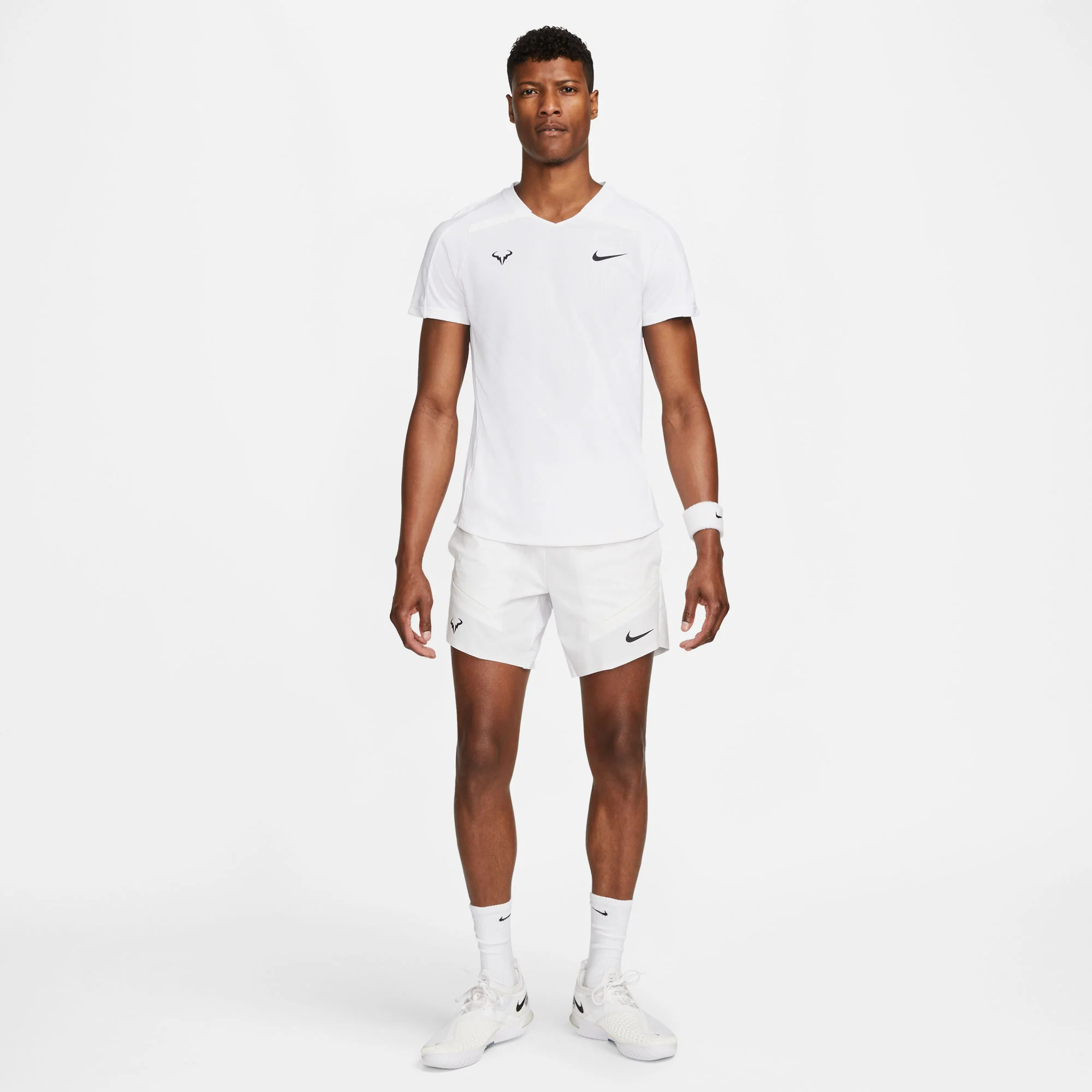 NikeCourt Rafa Dri-FIT ADV London Men's Tennis Shirt - Image 4