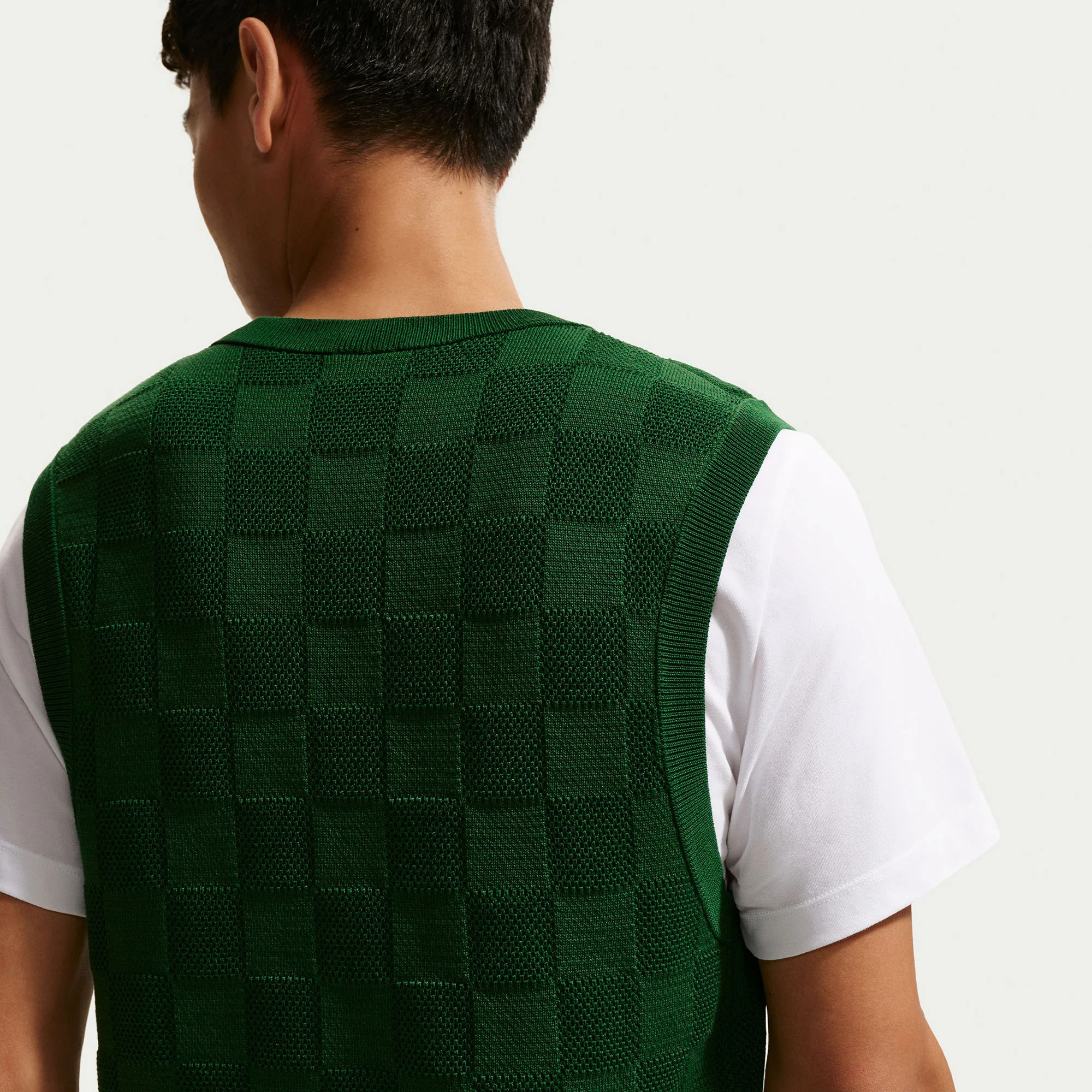 NikeCourt Slam London Men's Tennis Sweater Vest - Image 2