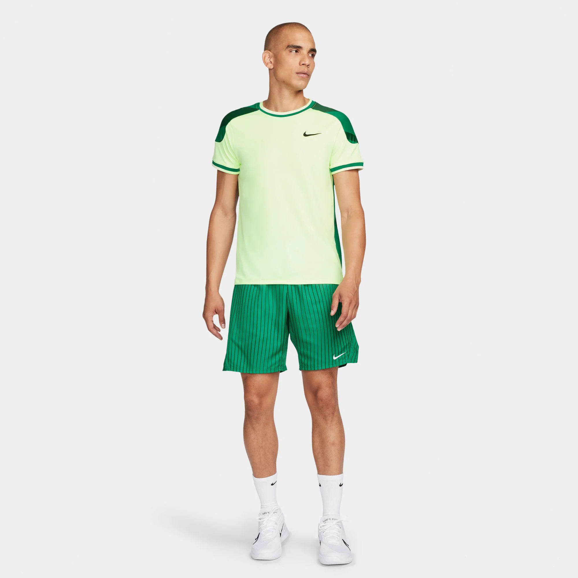 NikeCourt Slam Melbourne Men's Dri-FIT Tennis Shirt - Image 7