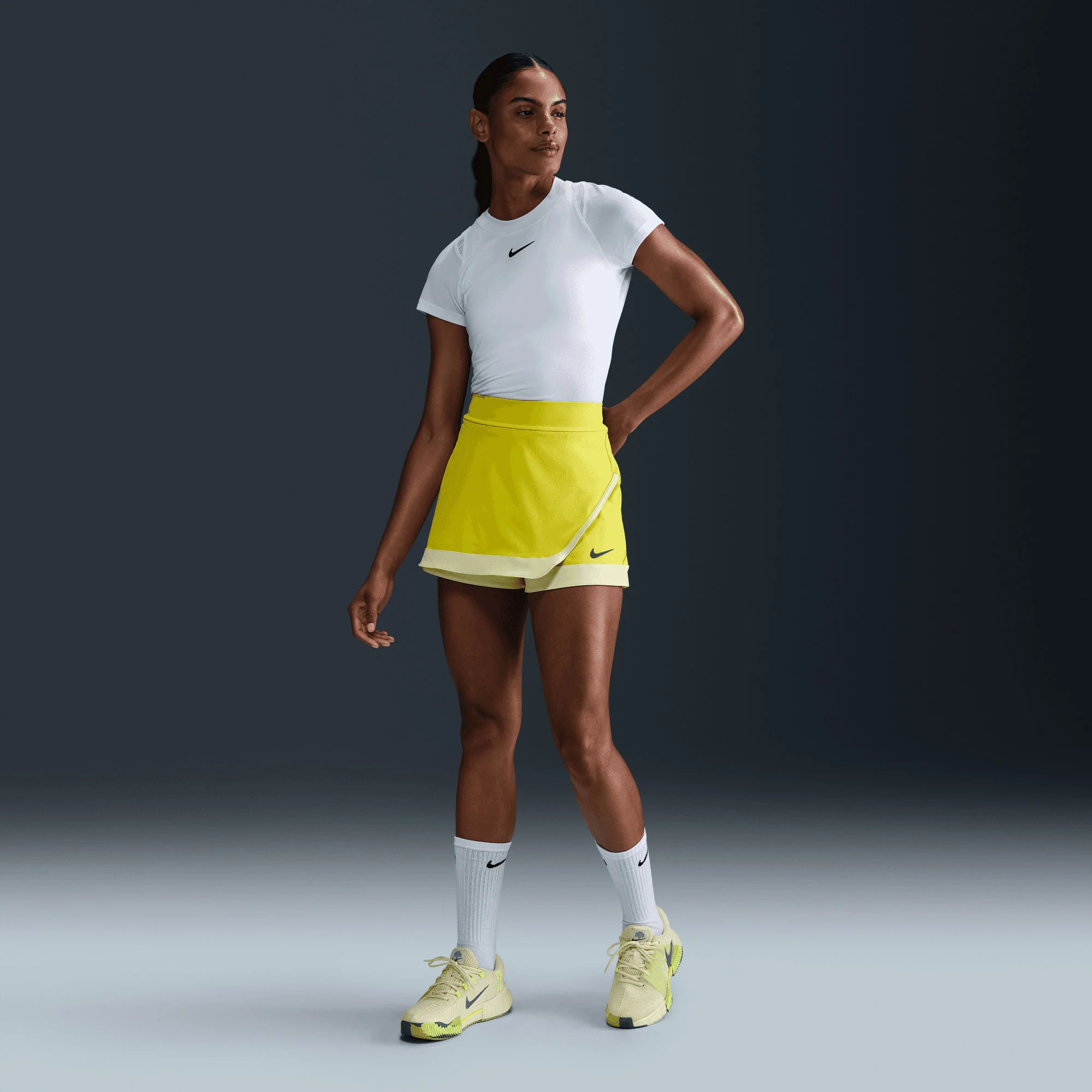 NikeCourt Slam Melbourne Women's Dri-FIT High-Waisted Tennis Skort