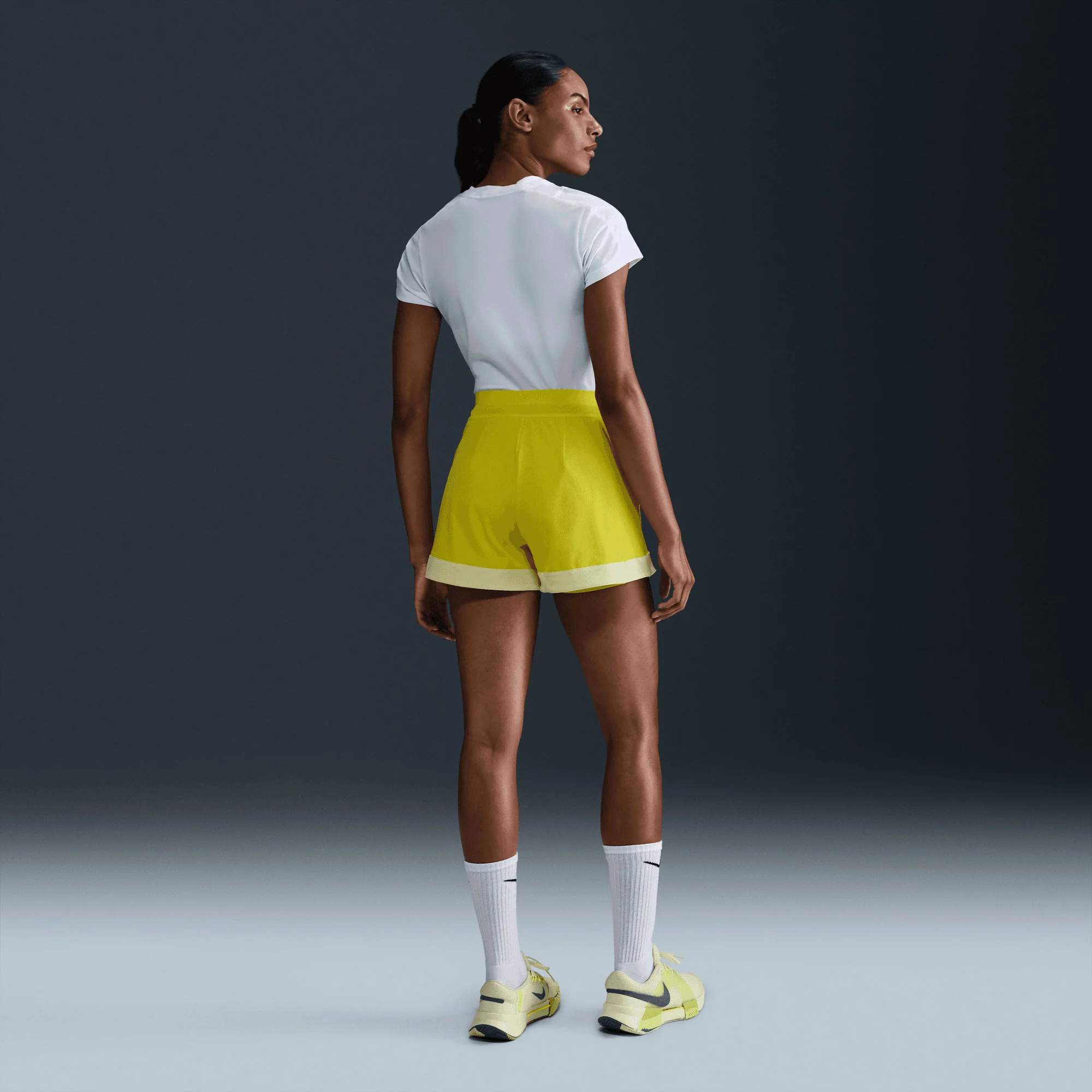 NikeCourt Slam Melbourne Women's Dri-FIT High-Waisted Tennis Skort - Image 2