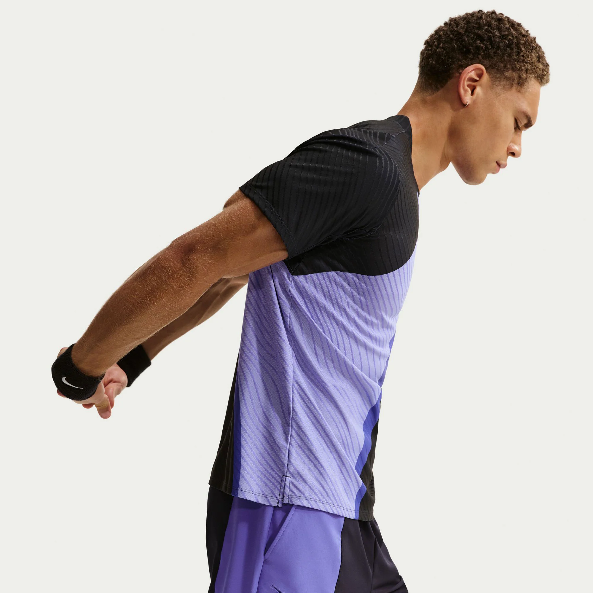 NikeCourt Slam Men's Dri-FIT ADV Tennis Shirt - Image 3