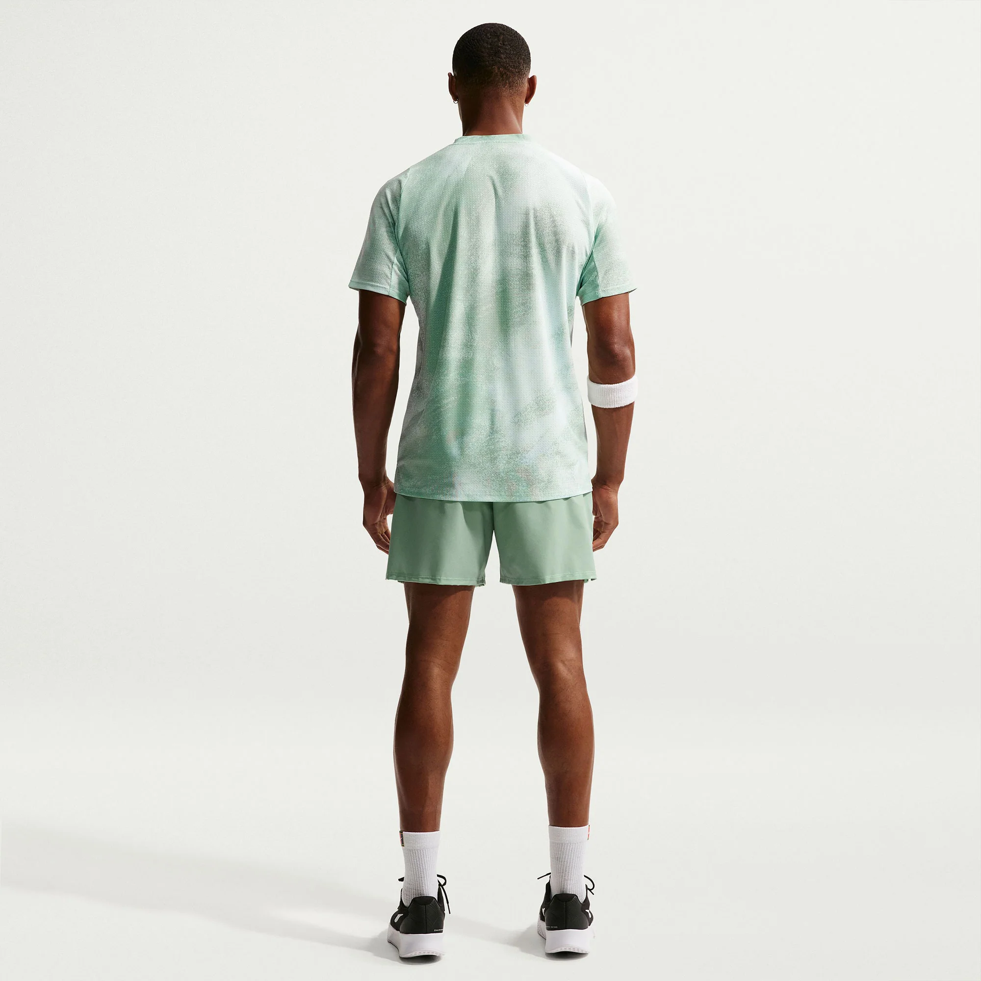 NikeCourt Slam Paris Men's Dri-FIT ADV Tennis Shirt - Image 5