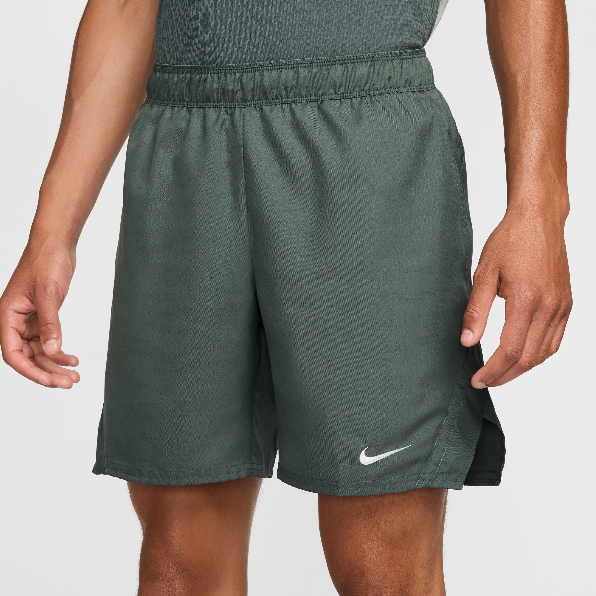 NikeCourt Victory Men's Dri-FIT 7-Inch Tennis Shorts - Image 3
