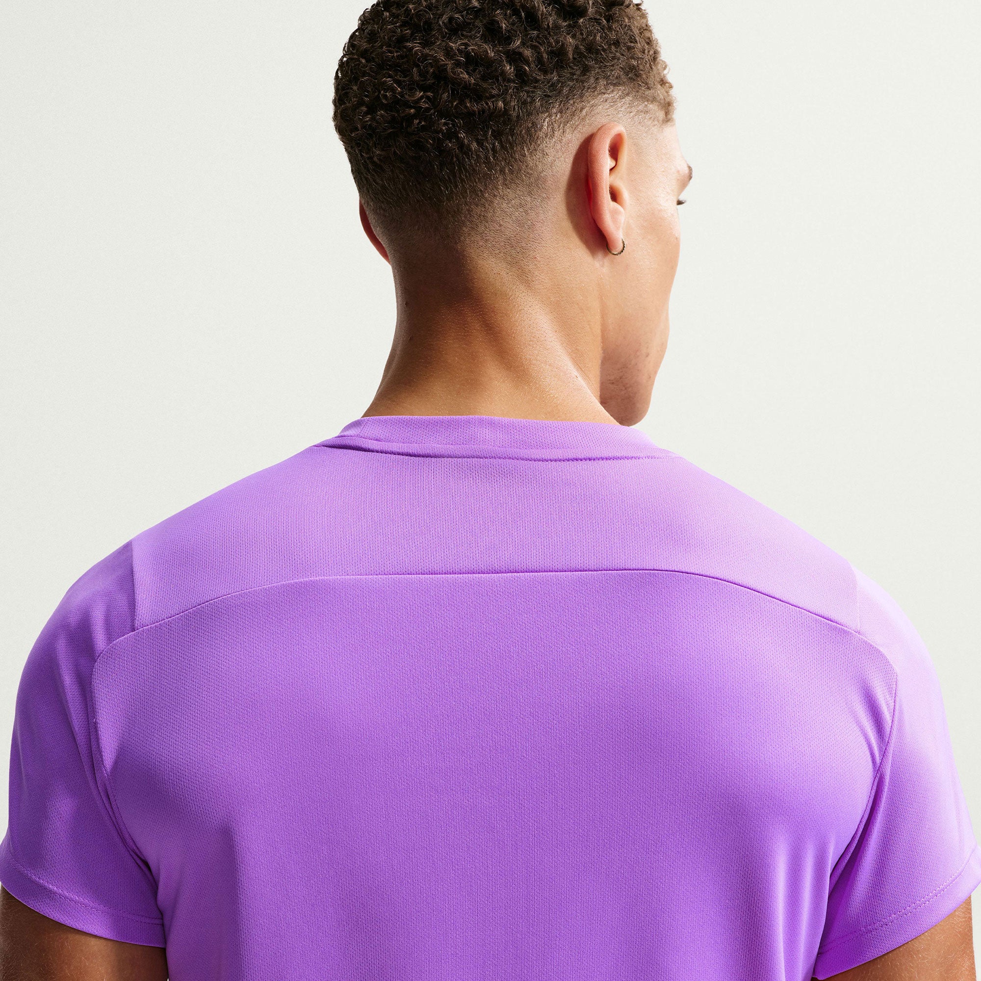 NikeCourt Victory Men's Dri-FIT Tennis Shirt - Image 2