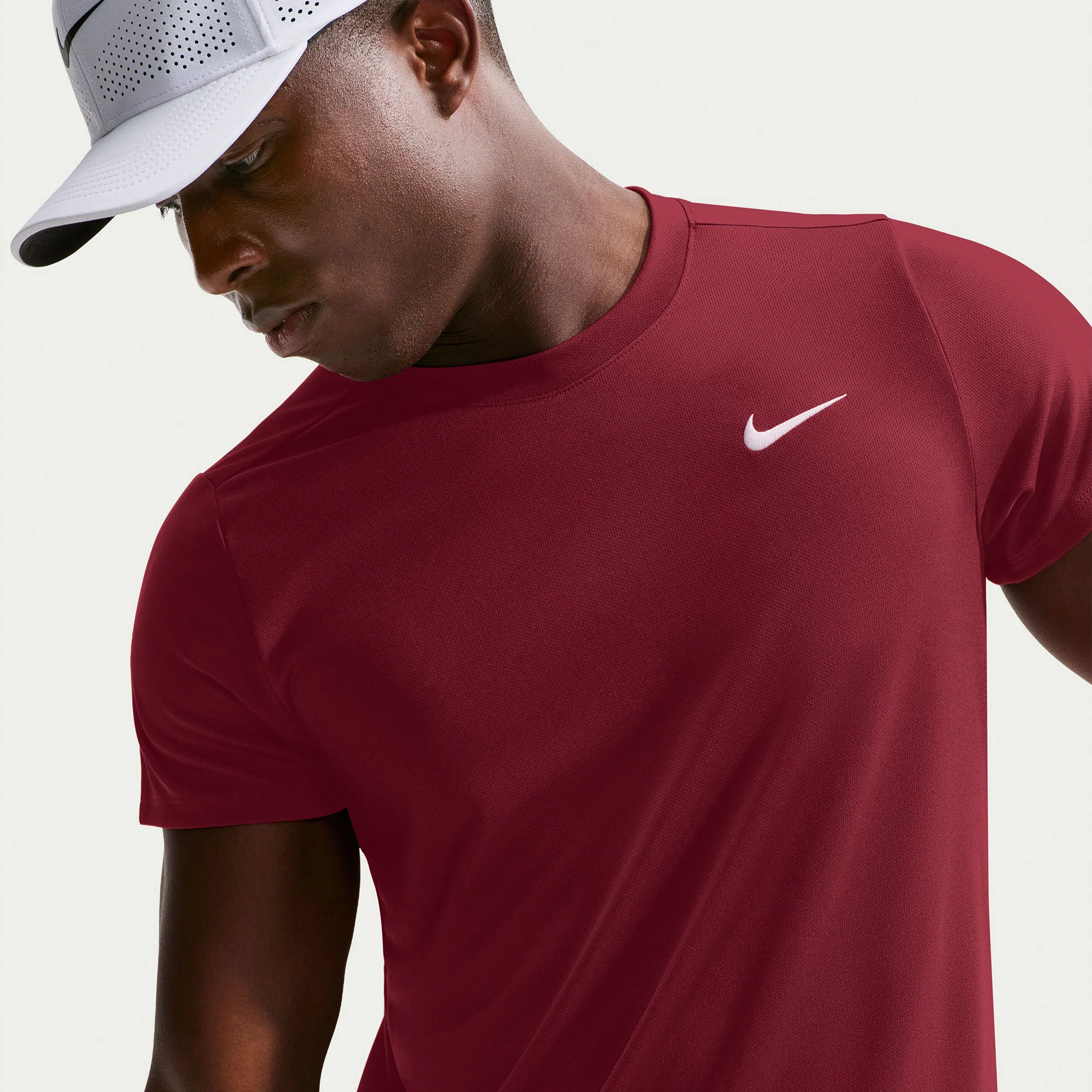 NikeCourt Victory Men's Dri-FIT Tennis Shirt - Image 3