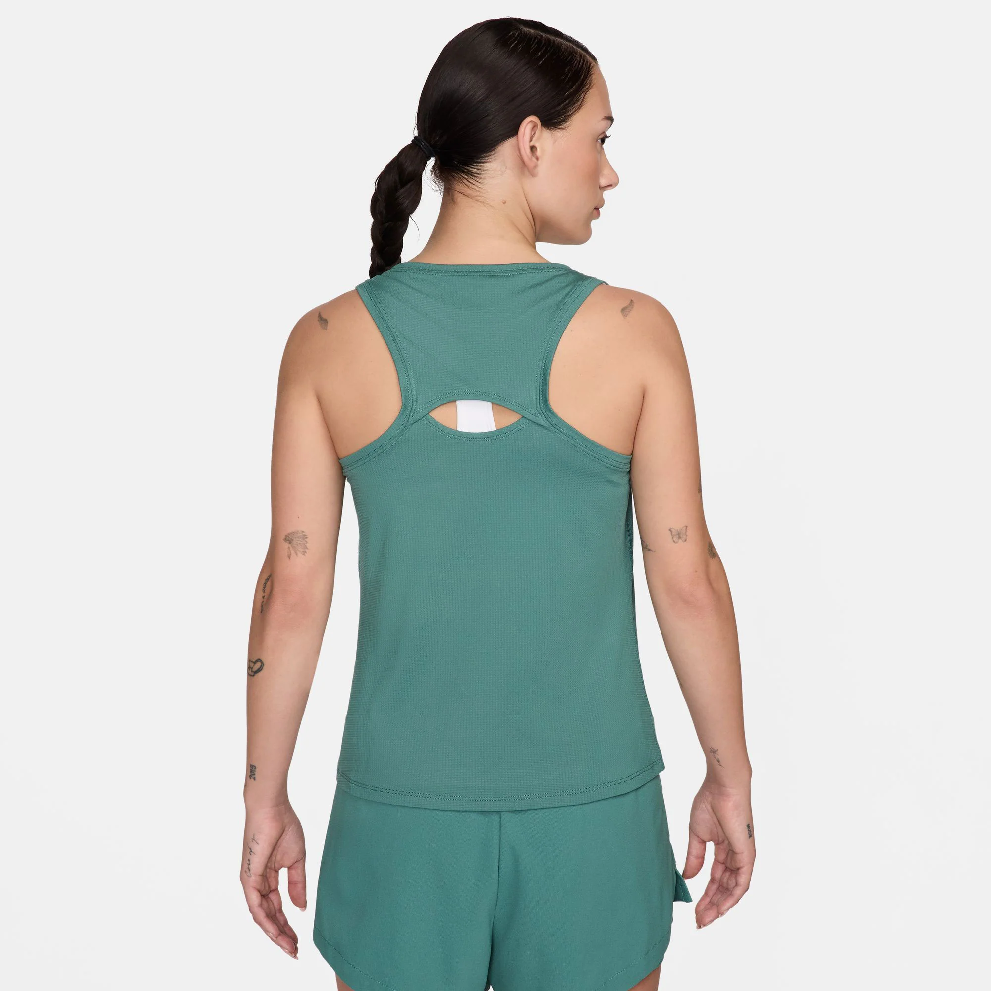 NikeCourt Victory Women's Dri-FIT Tennis Tank - Image 2