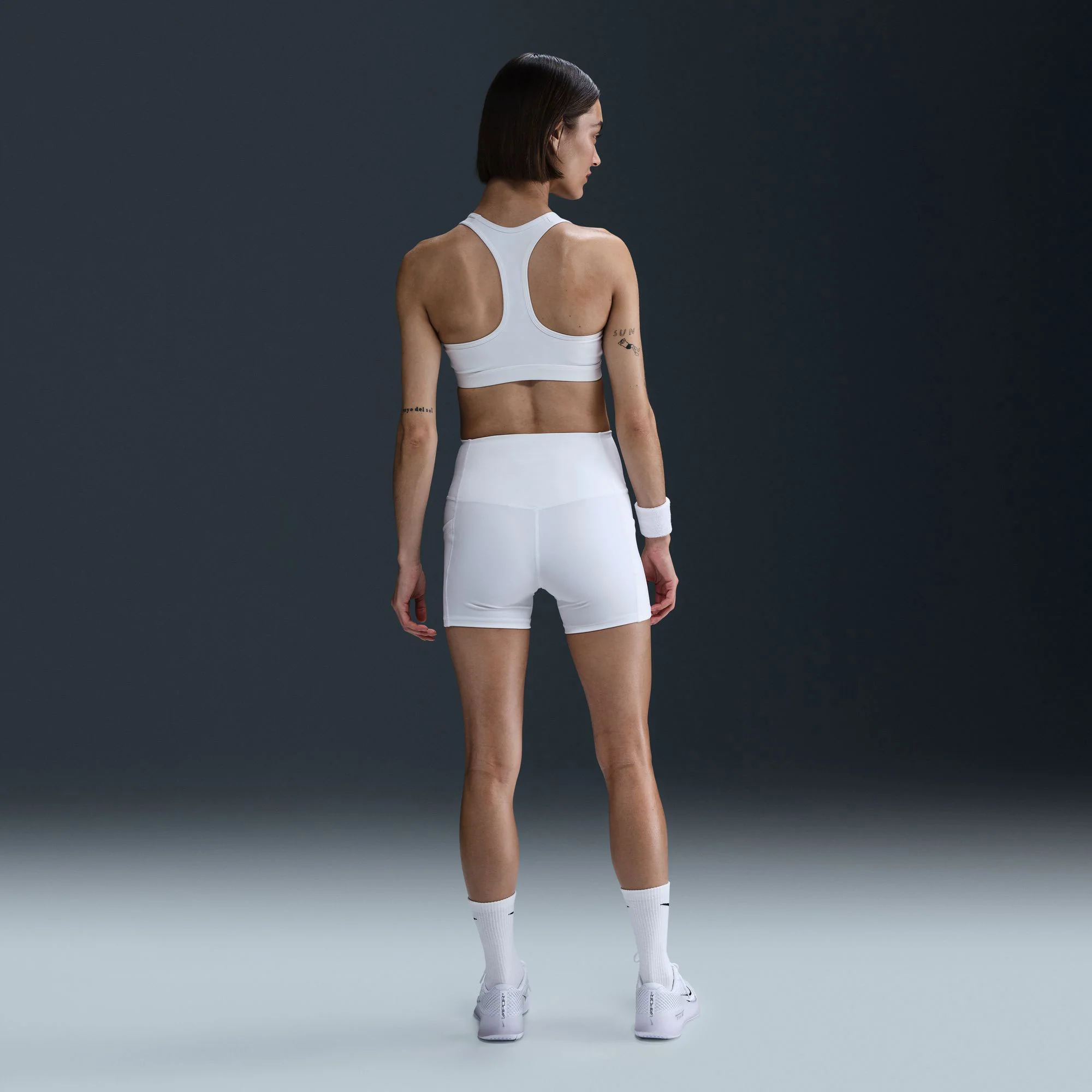 NikeCourt Women's Dri-FIT Tennis Shorts with Pockets - Image 2