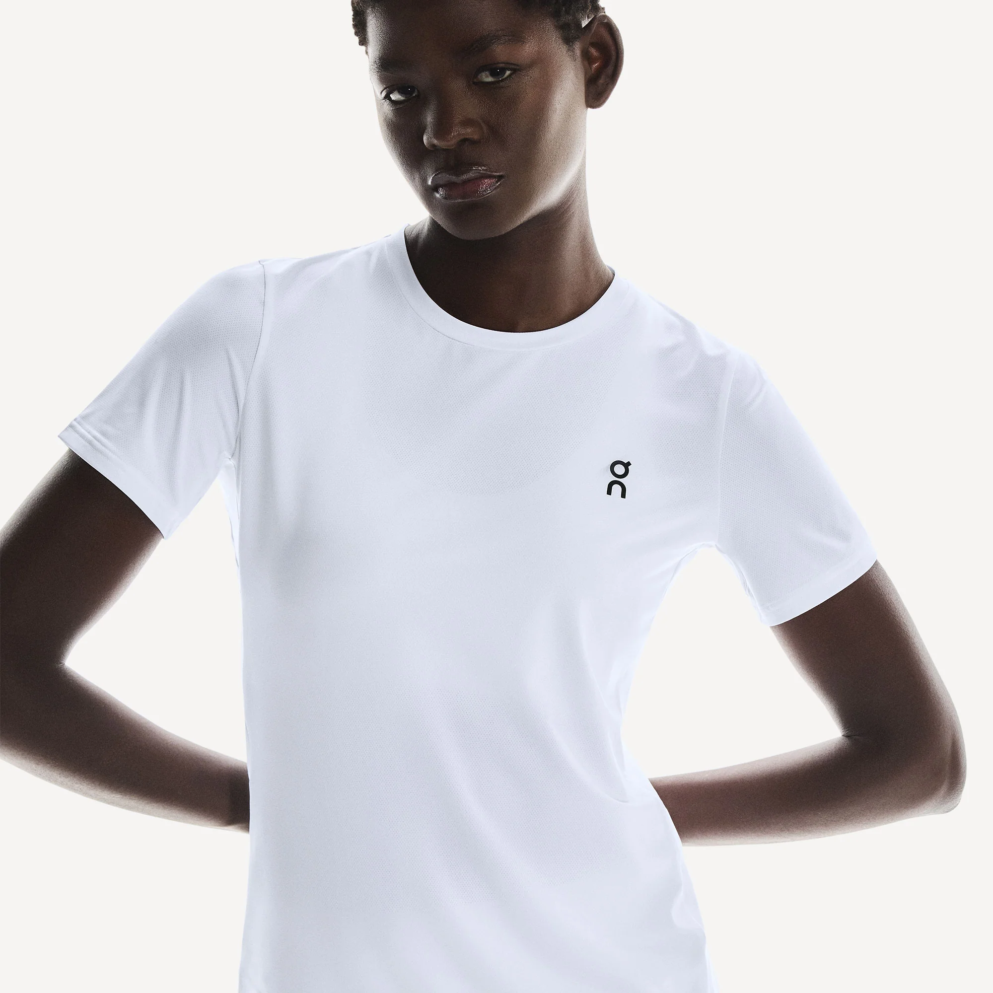 On Court Women's Tennis Shirt - Image 3