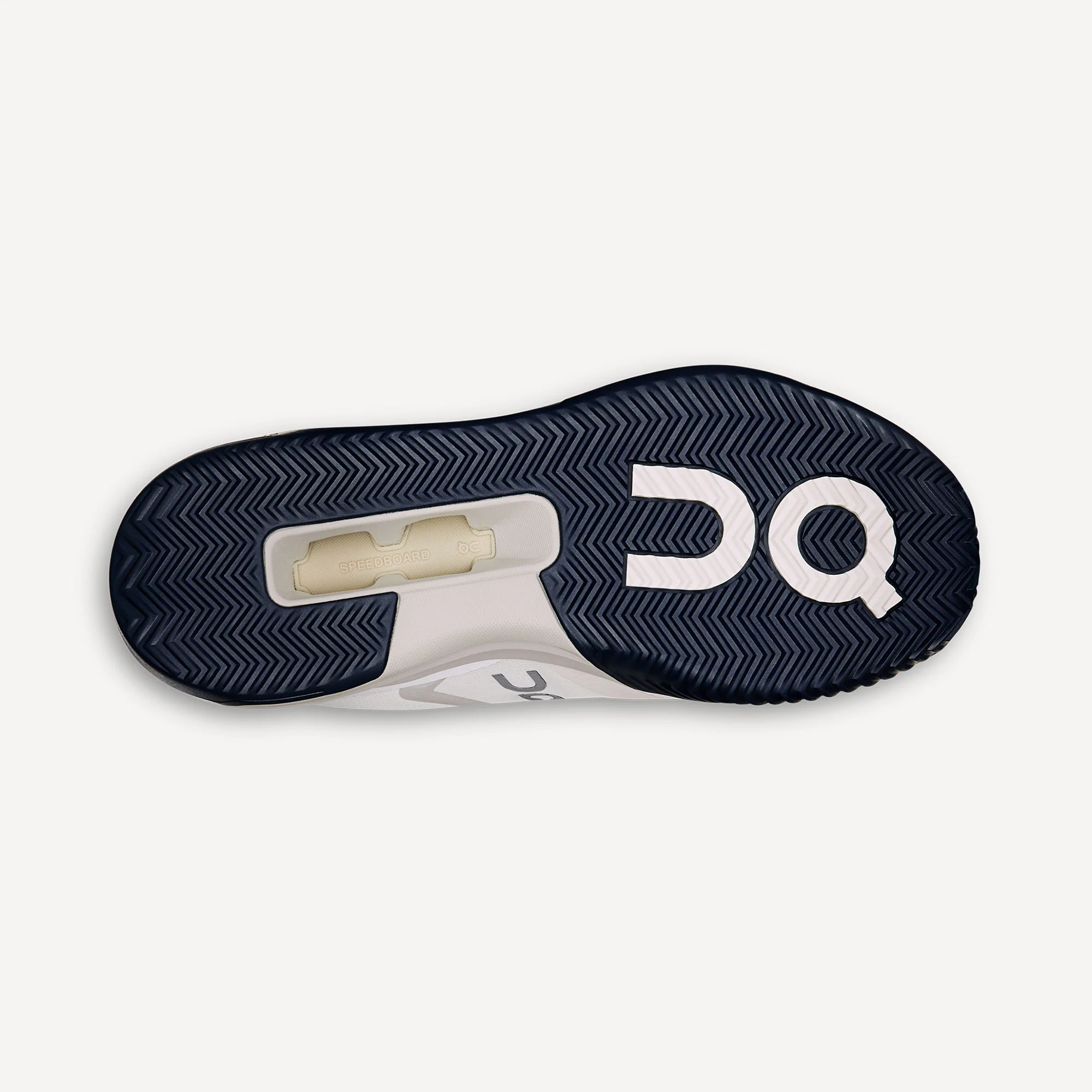 On The Roger Advantage Pro Women's Clay Court Tennis Shoes - Image 2