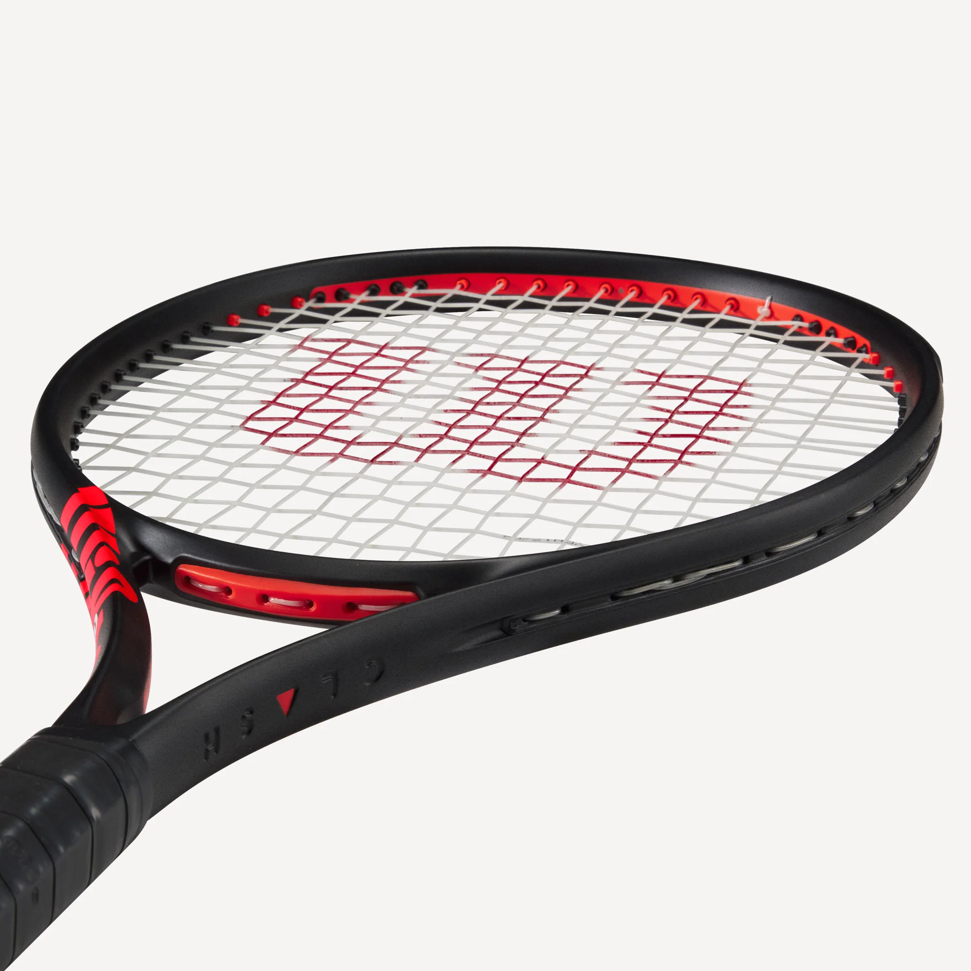 Wilson Clash 108 V3 Tennis Racket - Image 5