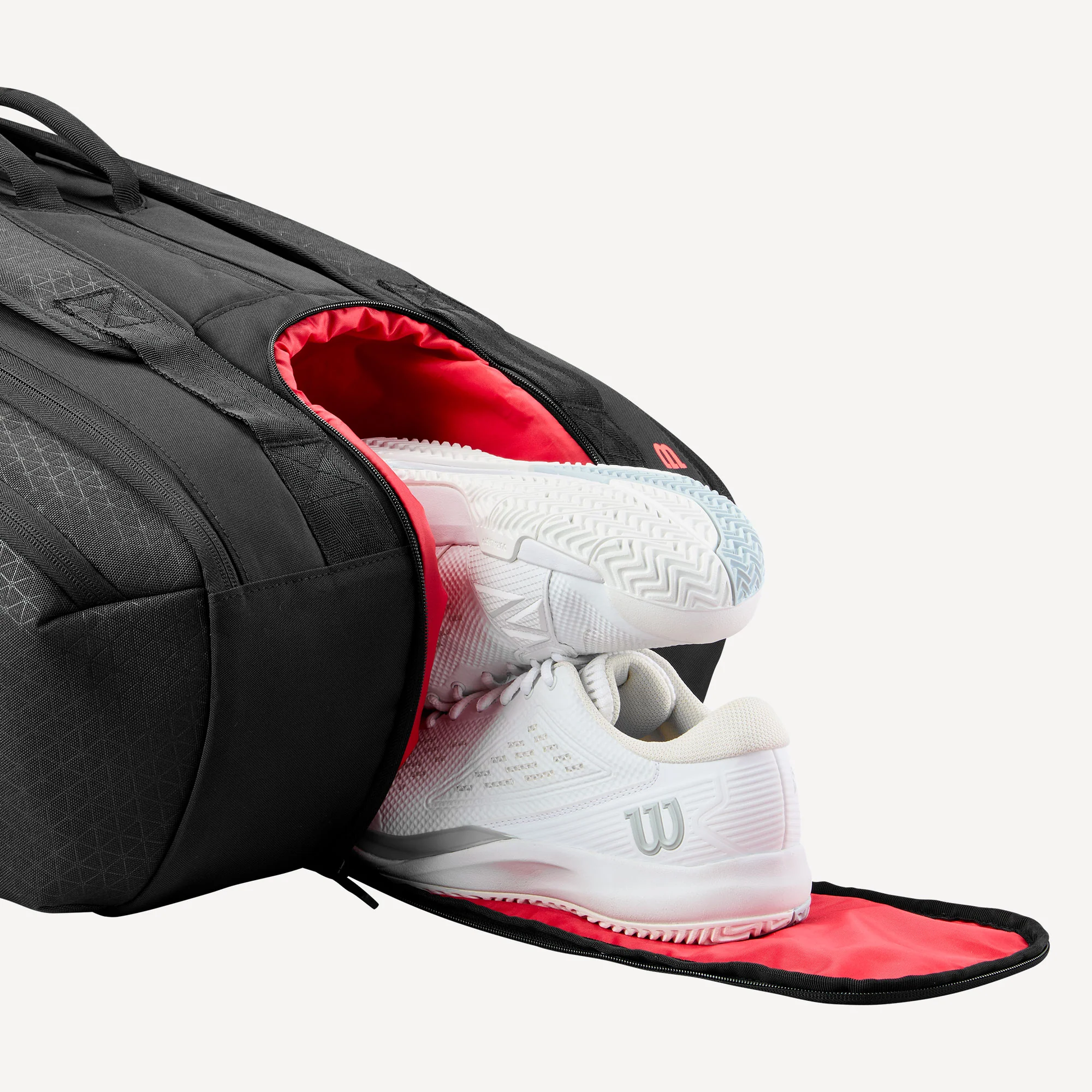 Wilson Clash V3 Super Tour 15 Racket Tennis Bag - Image 9