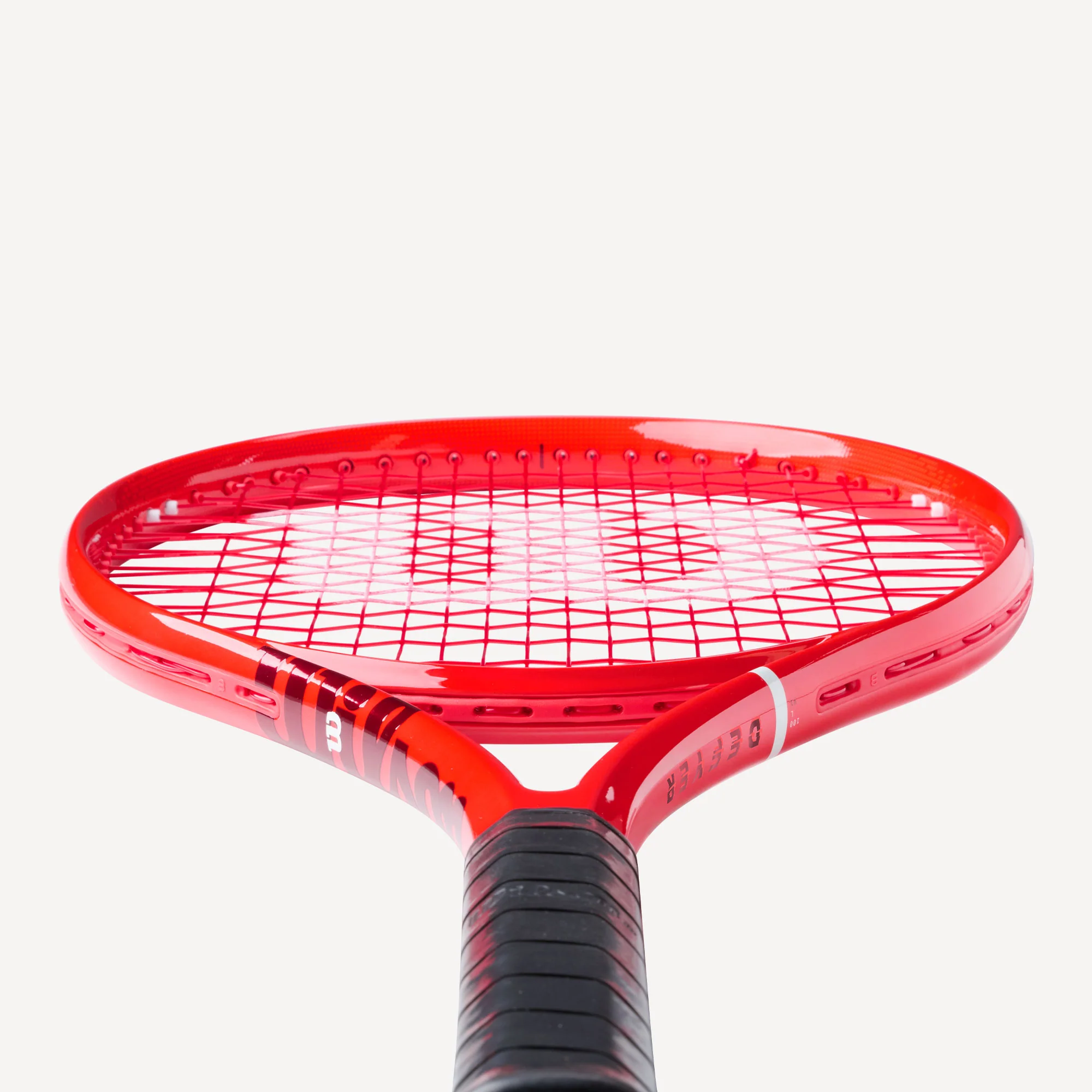 Wilson Defyer 100 V1 Tennis Racket - Image 4
