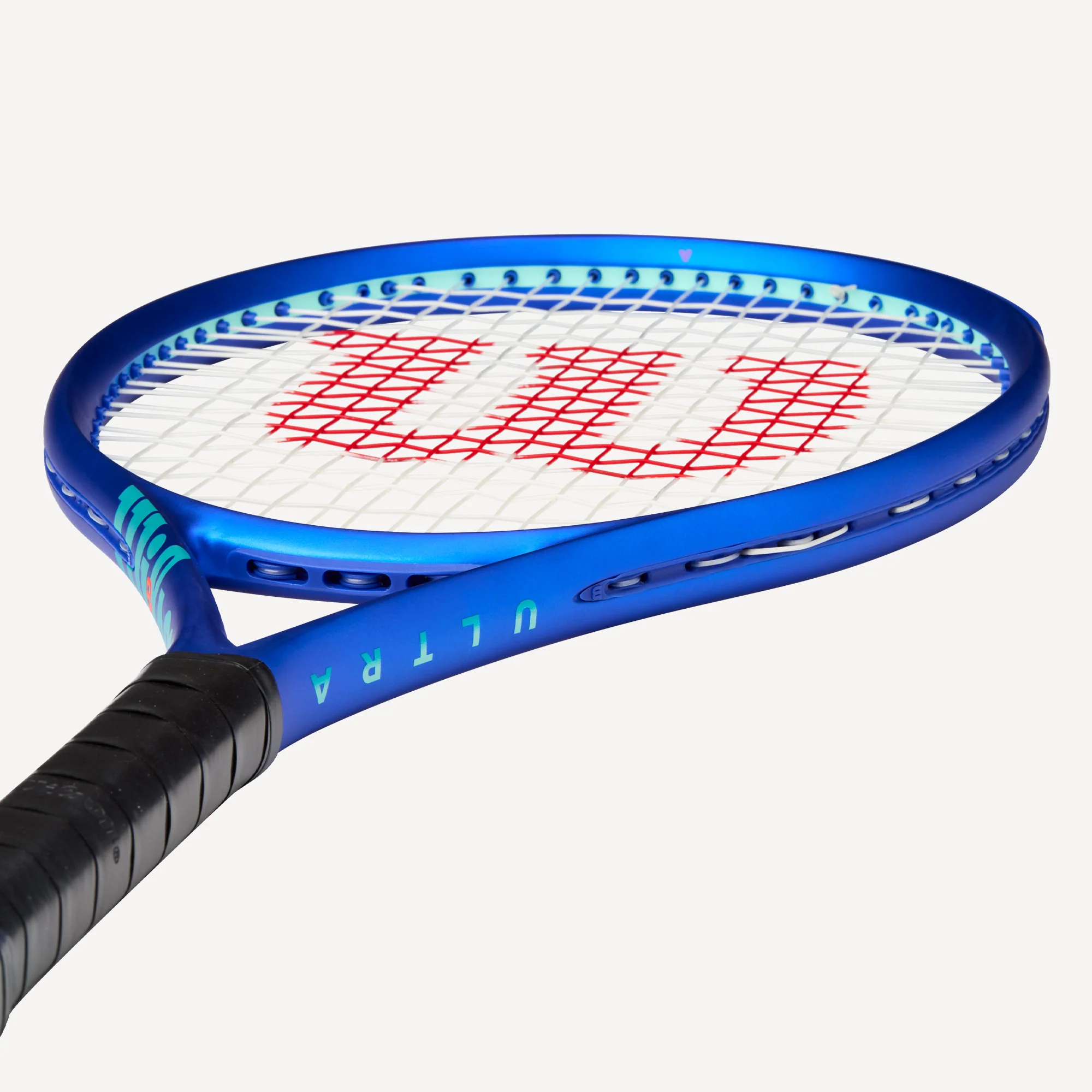 Wilson Ultra 26 V5 Junior Tennis Racket - Image 5